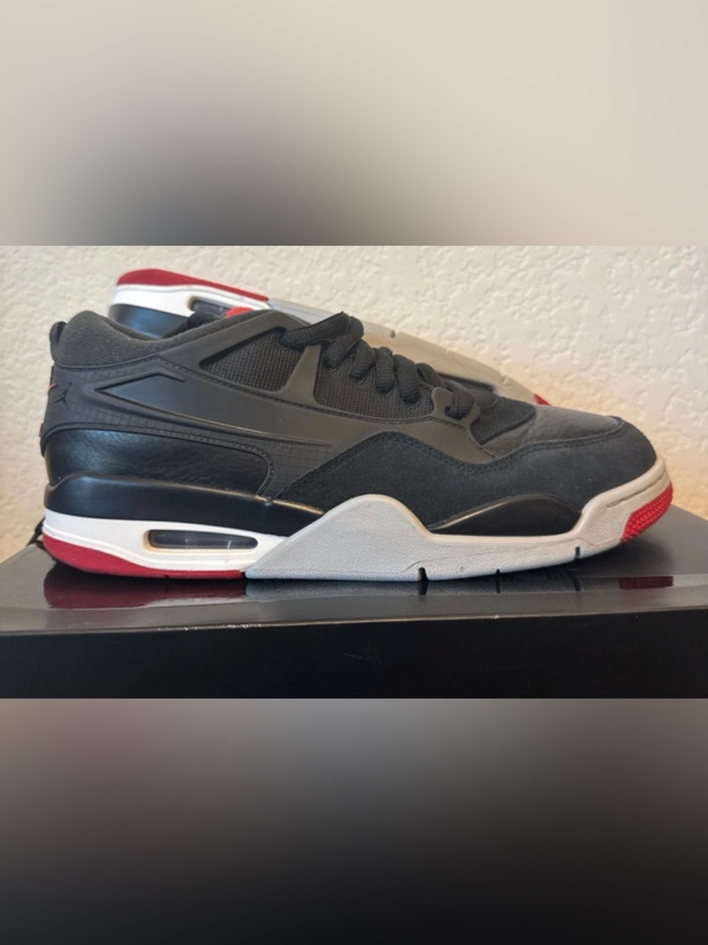 Jordan 4 RM bred color Men's Black and Red Low-Top Sneakers